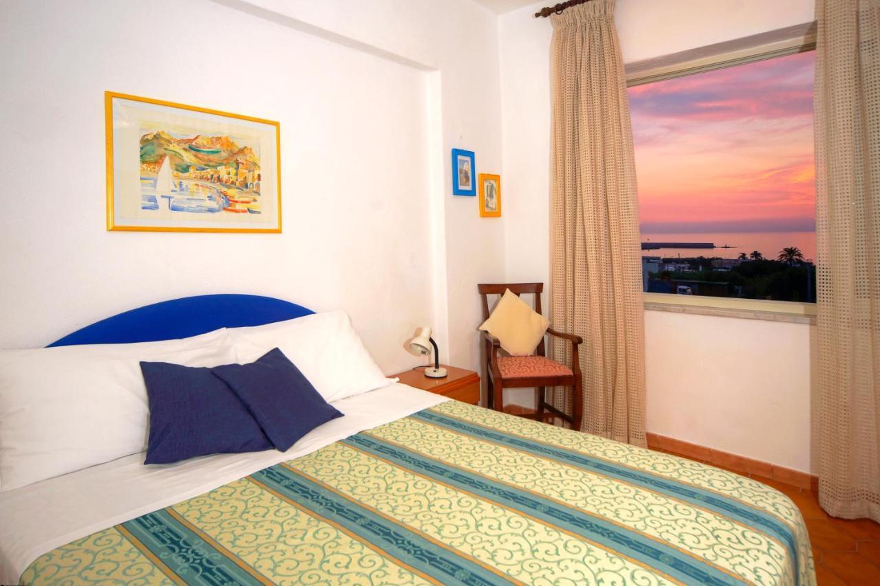 Hotel Villa Mena Forio di Ischia Exterior foto