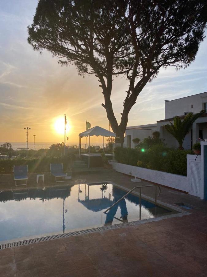 Hotel Villa Mena Forio di Ischia Exterior foto
